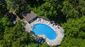 Happy Trails - Cobbly Nob Resort Home
